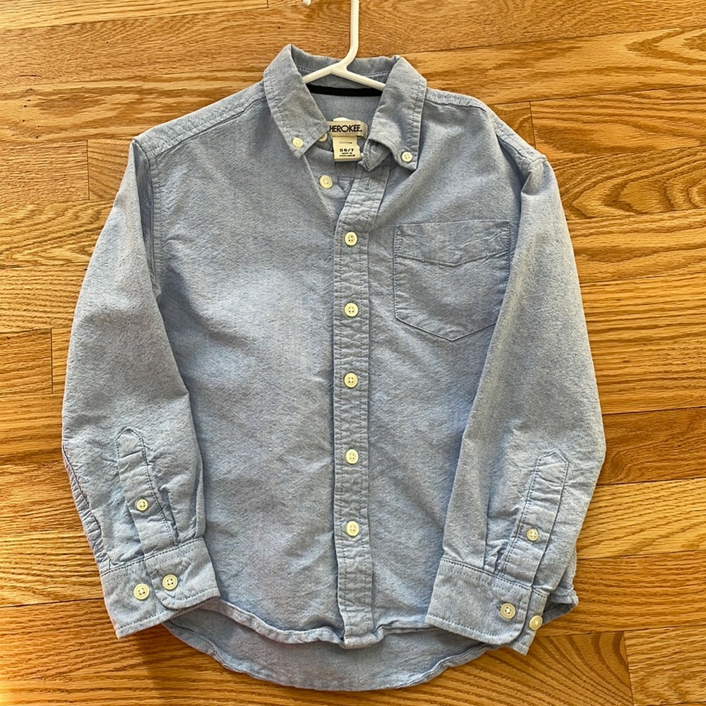Cherokee boys blue denim button up shirt size 6/7